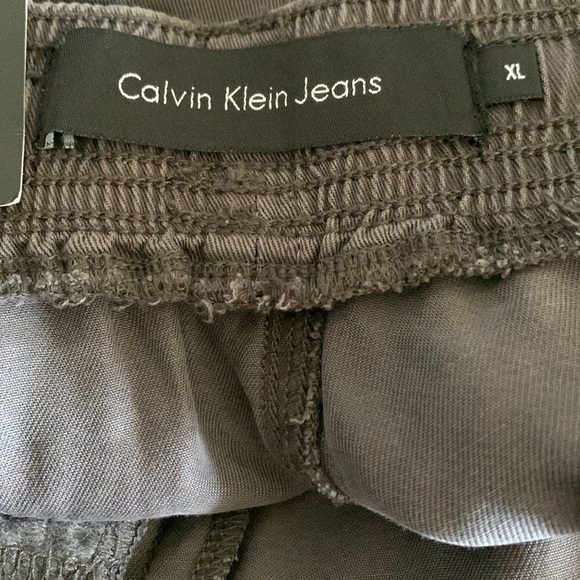 Calvin Klein Jeans Women's Soft Pull-On 100% Lyocell Pant with drawstring waist - Picture 8 of 16